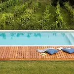 Leccino Villa *