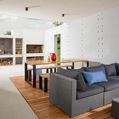 Leccino * Labin (Istria)