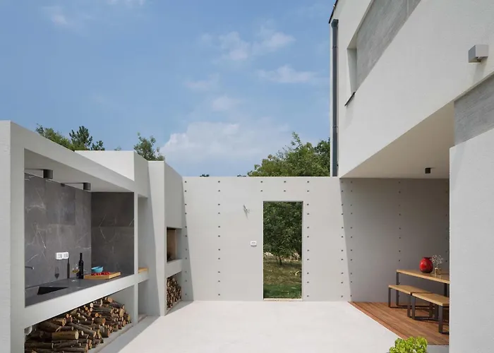 Leccino Vila Labin (Istria)